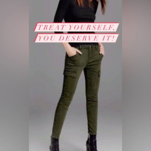 Meet your Posher, Bella - Picture 1 of 1